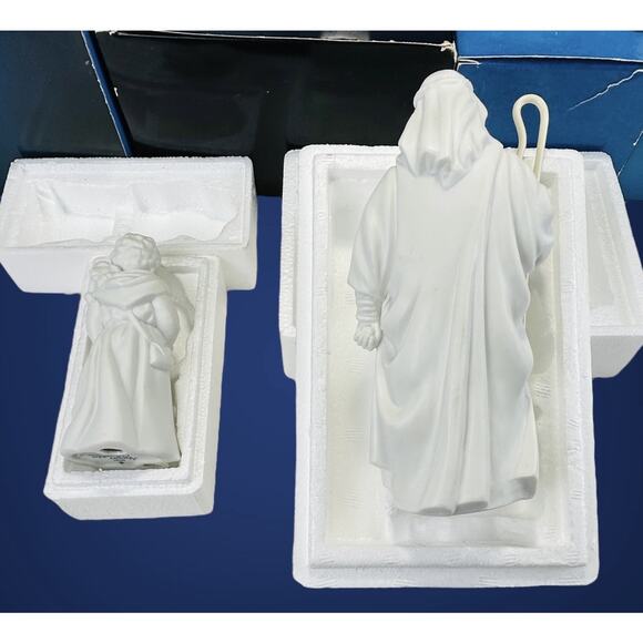 Avon Vintage Nativity Collectibles 14 Pc Orig Boxes Flying Angel Stable READ - Picture 7 of 16